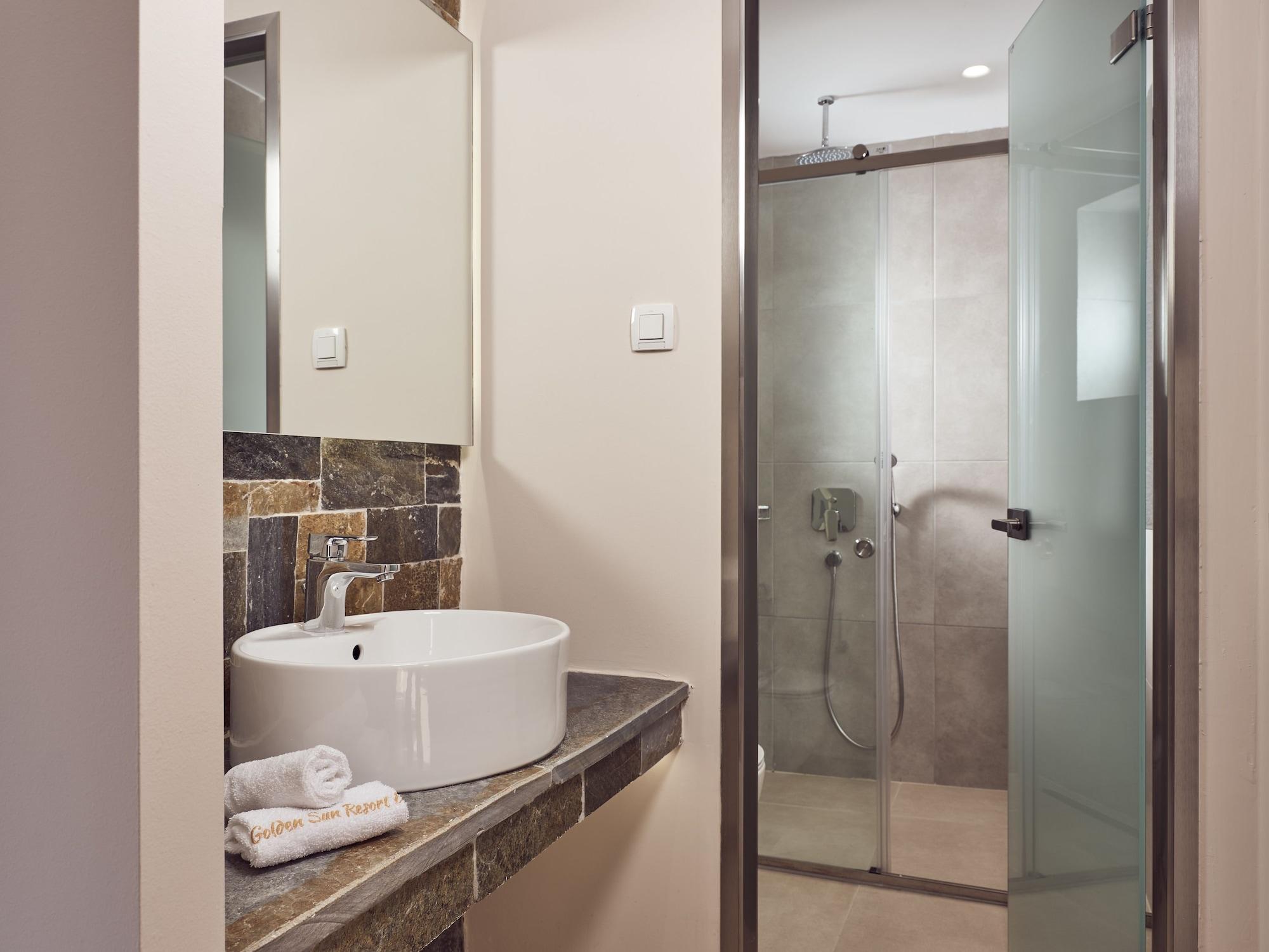 Golden Sun Resort - Adults Only Kalamaki  Ngoại thất bức ảnh