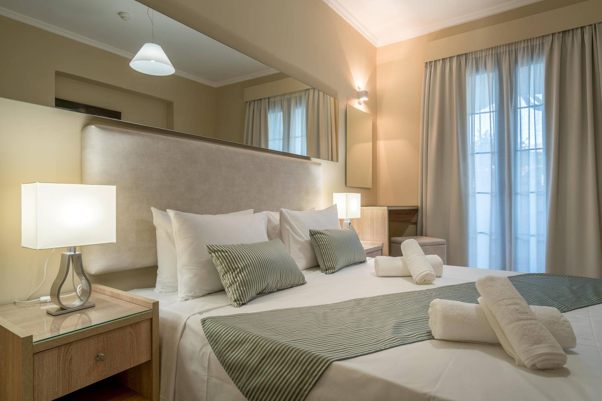 Golden Sun Resort - Adults Only Kalamaki  Ngoại thất bức ảnh